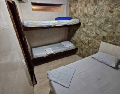 Casa Temporada 2 quartos Praia de Itapuã