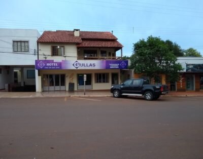 Gullas Hotel, Restaurante, Lancheria e Sorveteria