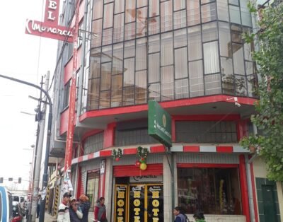 Hotel Monarca
