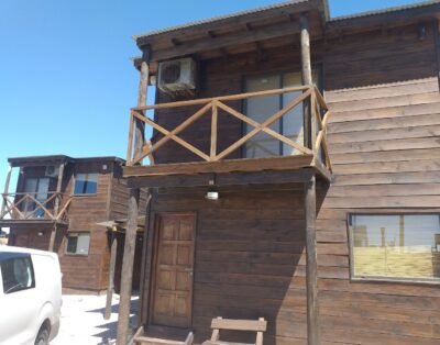 Cabañas acantilados city