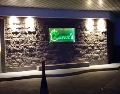 Hotel Karens