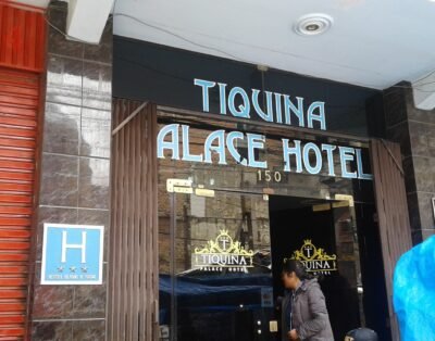 Tiquina Palace Hotel