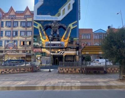 Salón De Eventos “Mega Tank”