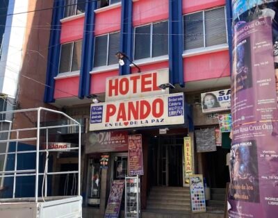 Hotel Pando