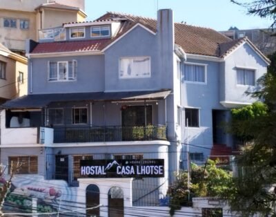Hostal Casa Lhotse