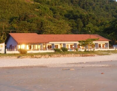 Hotel de Trânsito do Forte Imbuhy Ipê Amarelo