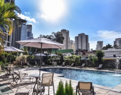 Plaza Inn Small Town