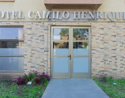 Hotel Camilo Henriquez