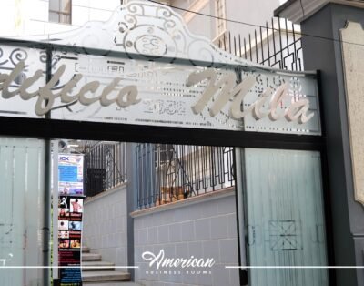 American – Casa Hotel