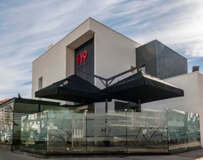 Hotel H9