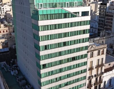 Howard Johnson Plaza by Wyndham Buenos Aires