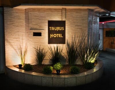 Taurus Hotel