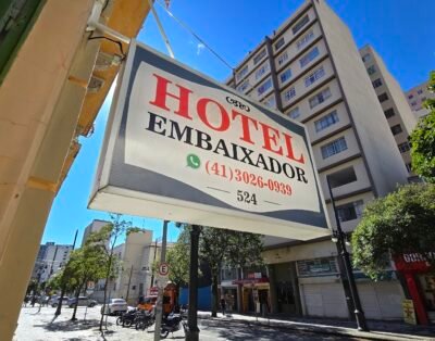 Hotel Embaixador De Curitiba