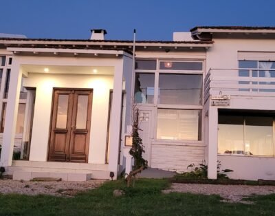 Acantilados Surf Ranch