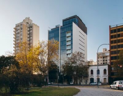 Dazzler by Wyndham La Plata