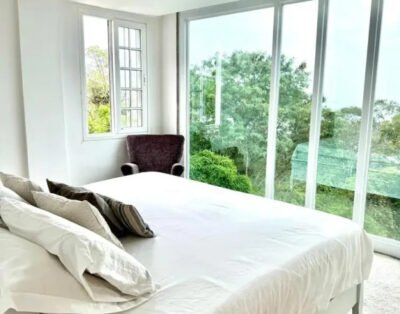 Leonardi’s Sunset House