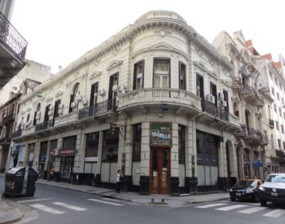 DEL900 Hostel Boutique