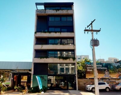 Charlie Porto Alegre Praça 4